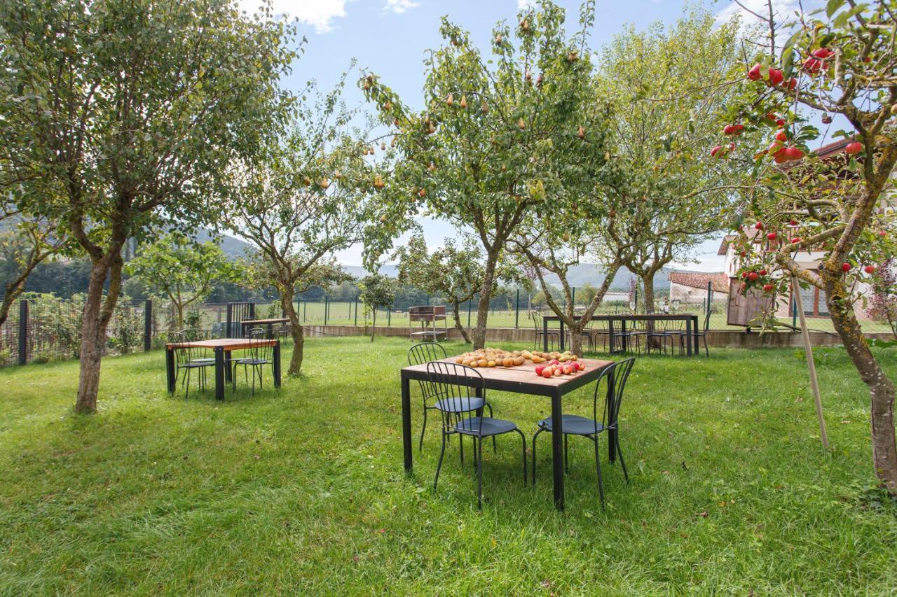 Apartamentos Turisticos Rurales Iturburuarena Alkotz Екстер'єр фото